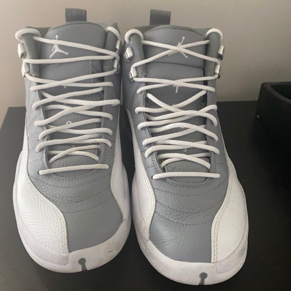 Jordan’s Gray Size 11 Men’s Excellent Condotion